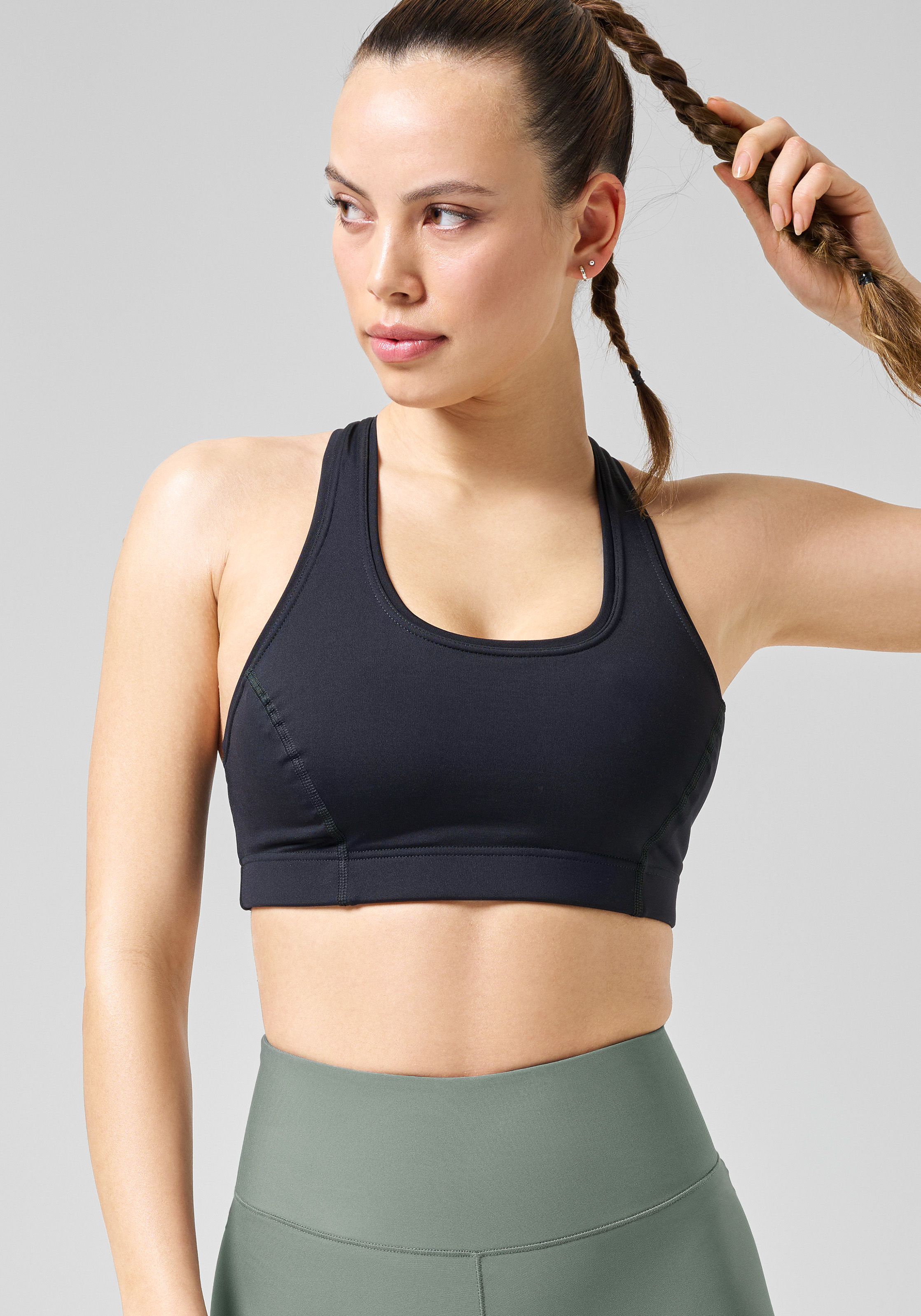 Casall - NEW IN - The Pulse Sports Bra. A remake of our all-time classic Iconic  Sport Bra. Now with back closure, shoulder padding, adjustable straps and  with sizes all the way